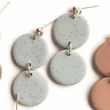 Load image into Gallery viewer, Museology Co. Dangle Earrings: Gray Speckled