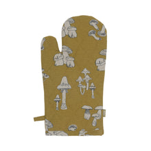 Load image into Gallery viewer, Raine & Humble - Quilted Oven Glove - Mushroom - Yellow