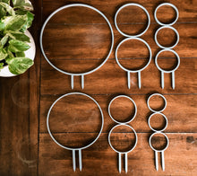 Load image into Gallery viewer, Pine & Sprout - Circle Houseplant Trellis: White / 2 Circles / 9 inches