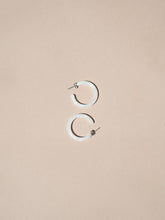 Load image into Gallery viewer, Shell Alba Hoops - White