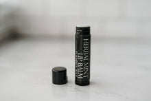Load image into Gallery viewer, Essential Oils & Self Care Gift Set