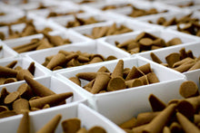 Load image into Gallery viewer, Upstate Stock - Albany Black Spruce - 25 Pack Incense Cones