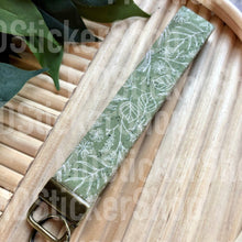 Load image into Gallery viewer, Keychain Green Plant Print Fabric Keychain