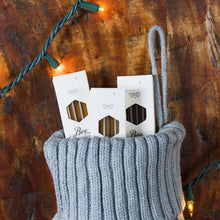 Load image into Gallery viewer, Bee Inspired - Raw Honey Sticks | 4 Kosher Varietals, 18 Sticks Per Box: Clover
