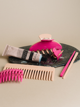 Load image into Gallery viewer, NAT + NOOR - Hair Comb | Wide Toothed | Petal Rose Pink | Susatinable
