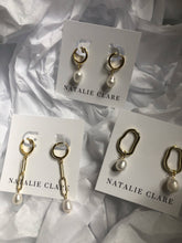 Load image into Gallery viewer, Natalie Clare Collections - Abstract Pearl Earring
