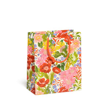 Load image into Gallery viewer, Red Cap Cards - Our Love Only Grows gift bags: Medium
