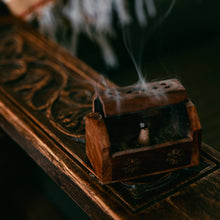 Load image into Gallery viewer, dream lion incense - The Wish Granter
