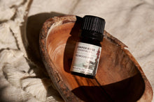 Load image into Gallery viewer, Juniper Ridge - Essential Oil - Redwood Mist (5ml)
