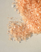 Load image into Gallery viewer, Circular Living - Mineral Bath Soak Sachet, Rose Petal &amp; Geranium
