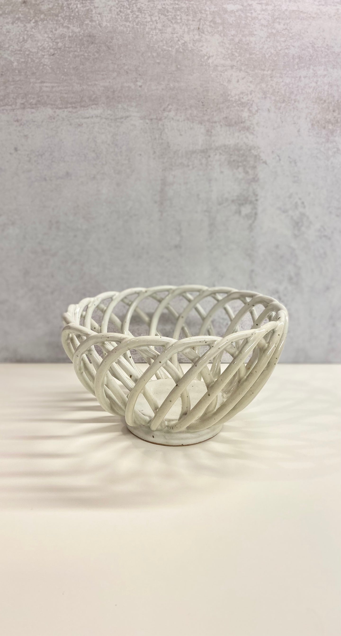 Weaved Ceramic Speckled Bowl