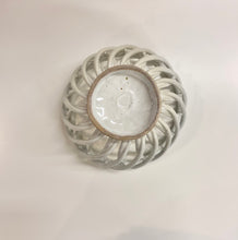 Load image into Gallery viewer, Weaved Ceramic Speckled Bowl
